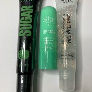 she lip bundle